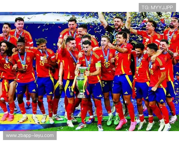 西班牙公布欧洲杯大名单！罗德里领衔，16岁亚马尔成最年轻国脚